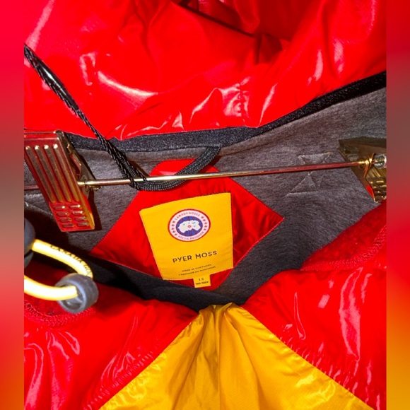 Red Canada Goose X Pyer Moss Throwback sweatshirt with yellow finishes - Picture 12 of 17